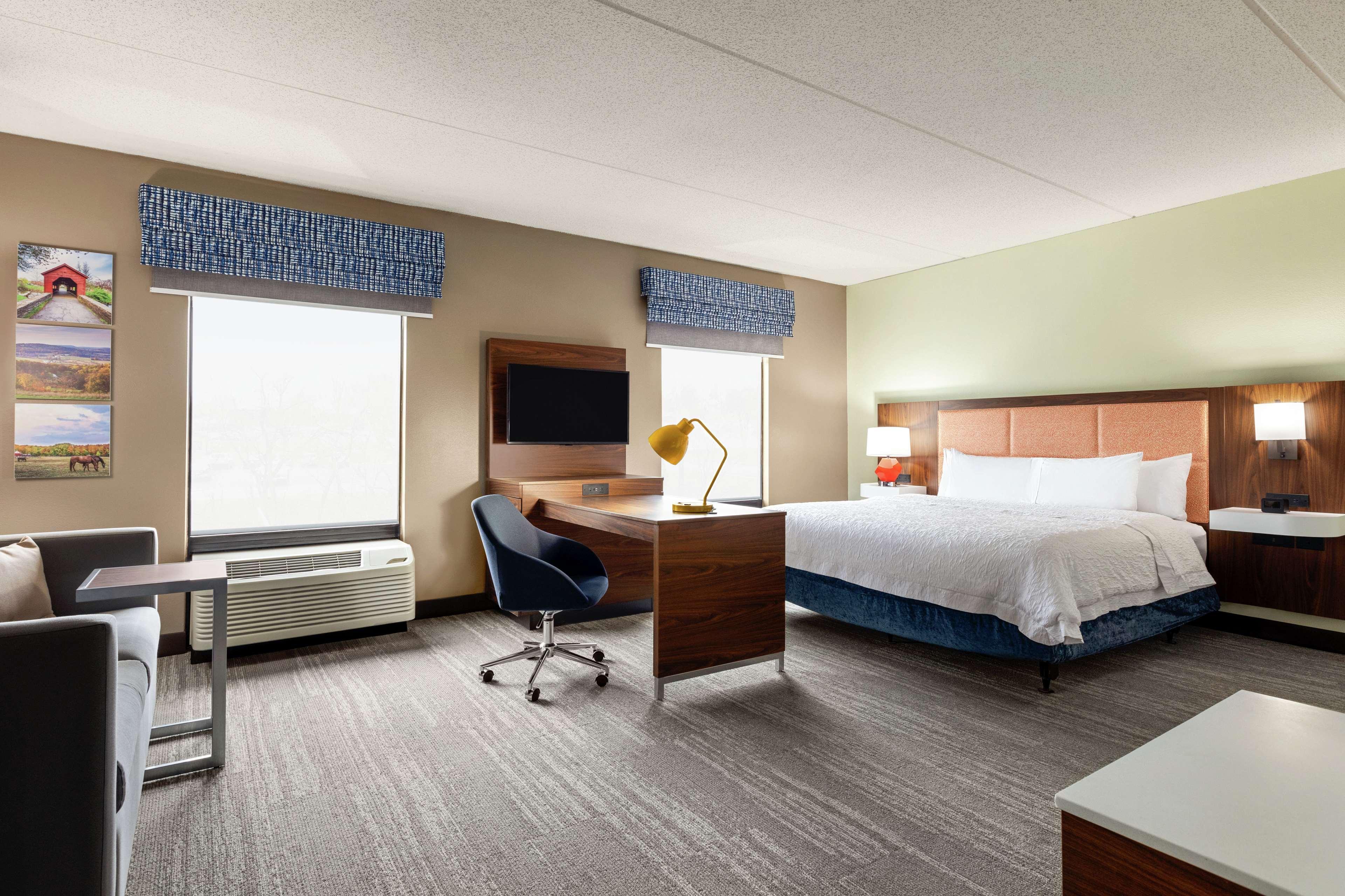 Hampton Inn & Suites Frederick/Fort Detrick Экстерьер фото