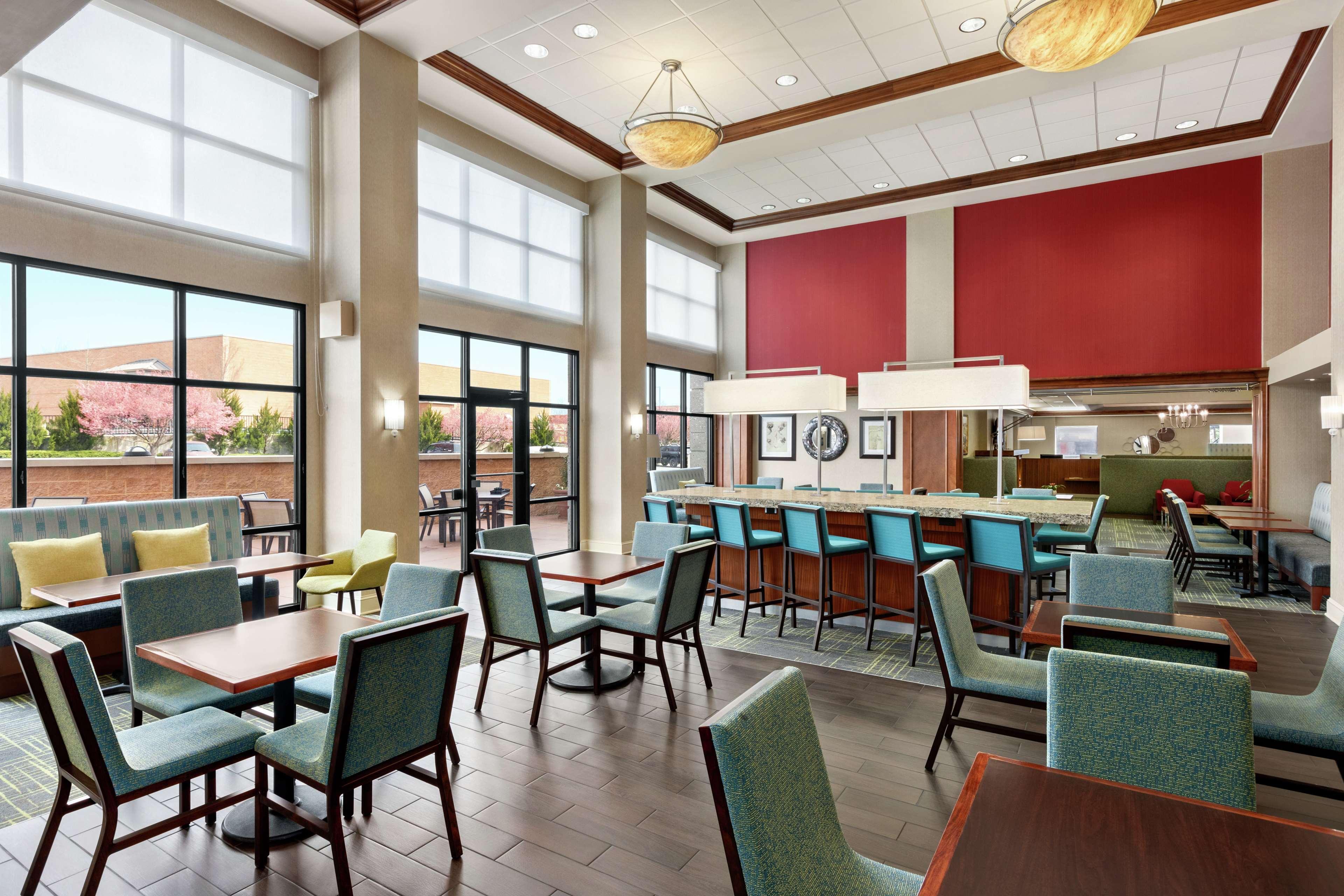 Hampton Inn & Suites Frederick/Fort Detrick Экстерьер фото