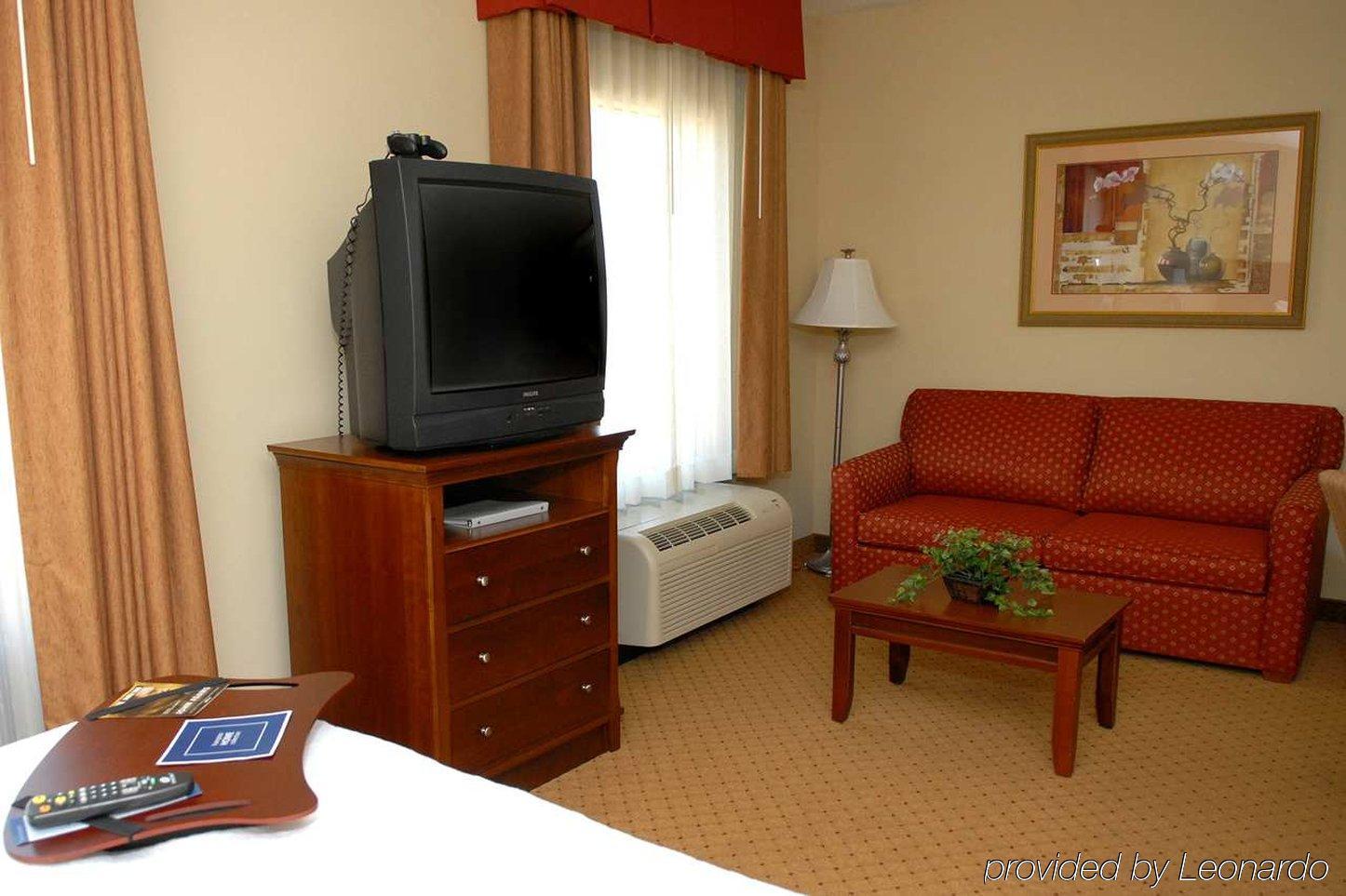 Hampton Inn & Suites Frederick/Fort Detrick Номер фото