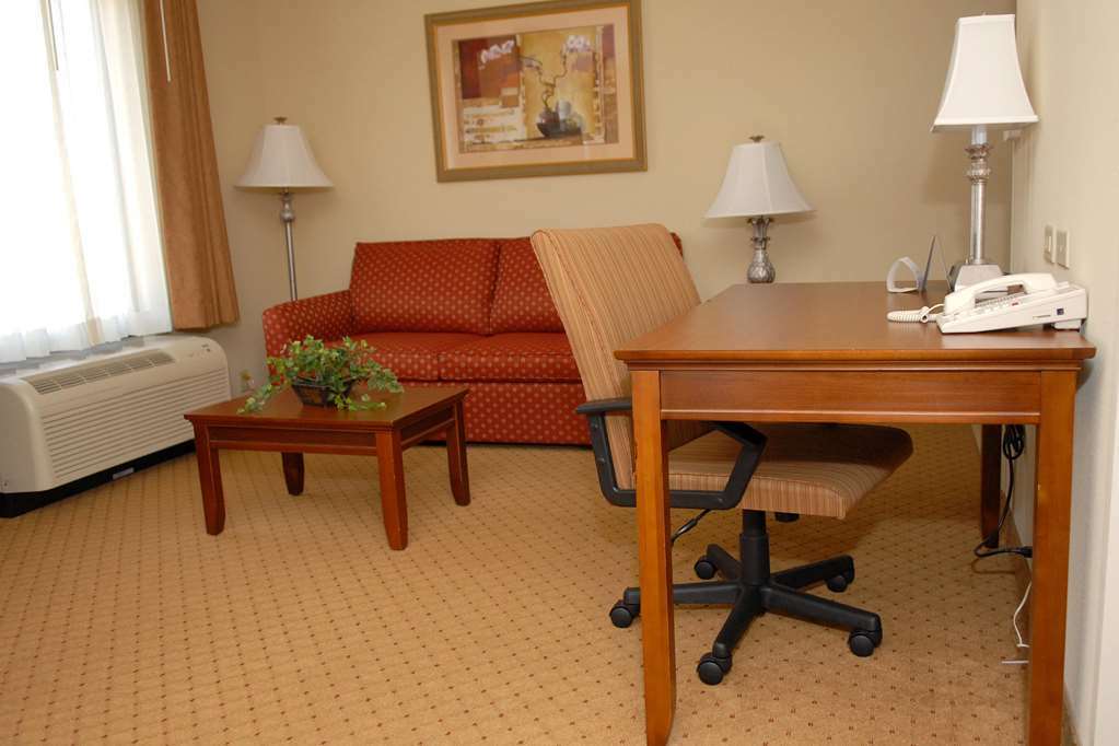 Hampton Inn & Suites Frederick/Fort Detrick Номер фото