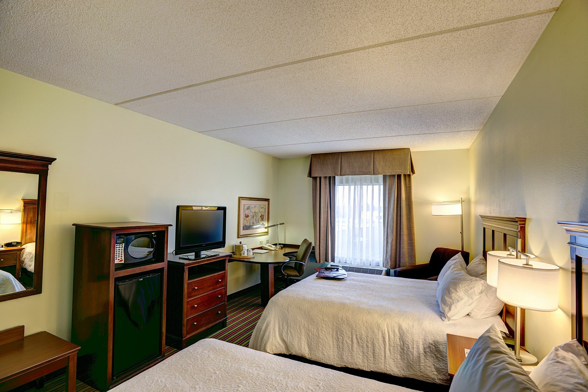 Hampton Inn & Suites Frederick/Fort Detrick Экстерьер фото