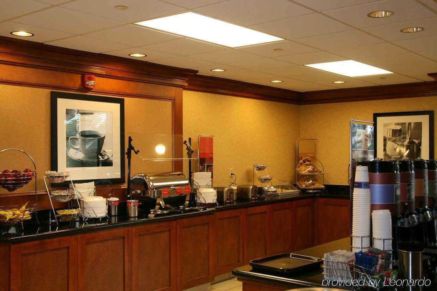 Hampton Inn & Suites Frederick/Fort Detrick Экстерьер фото